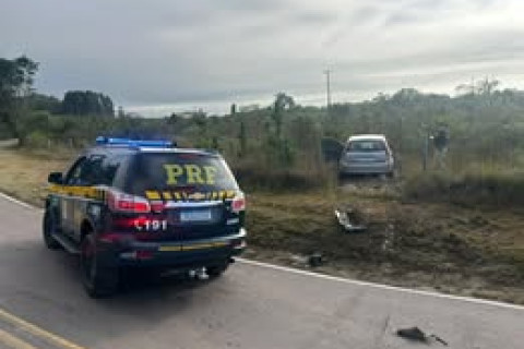 PRF apreende quase 400 kg de maconha em Cascavel